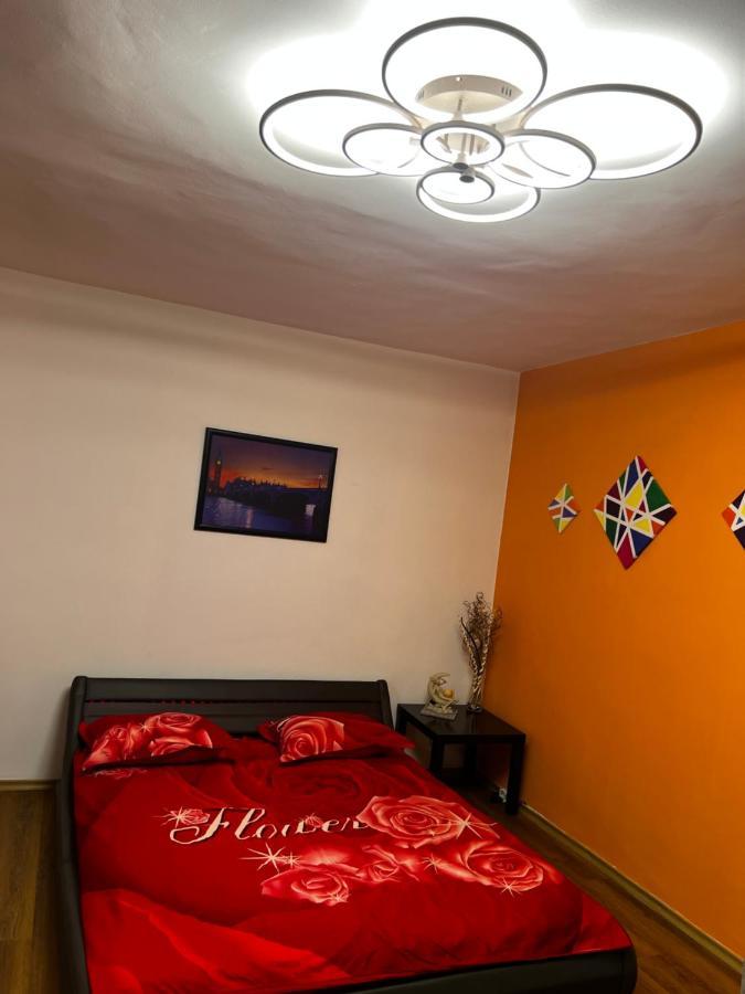 Crisshome1 Bucureşti Exterior foto